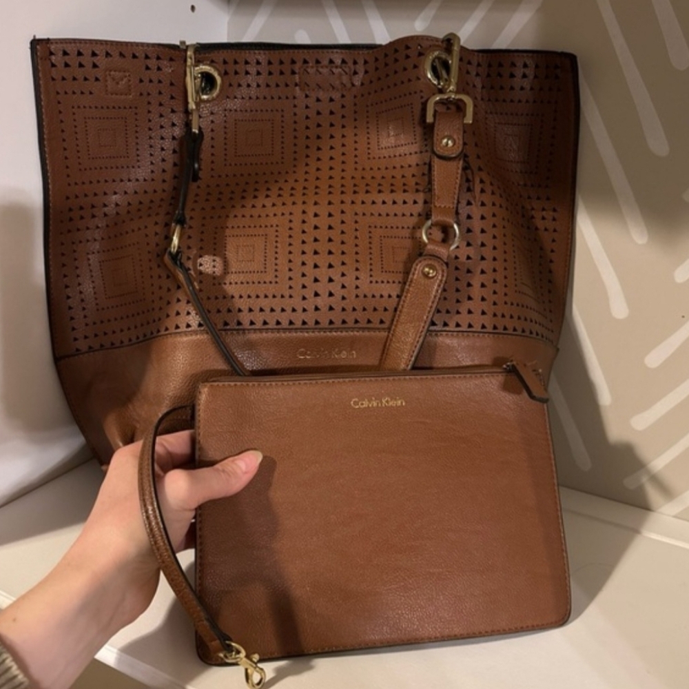 Calvin Klein Reversible Brown Tote and Clutch Set